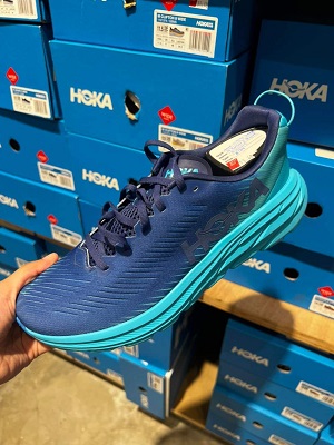 Shop Hoka Clifton Pallets